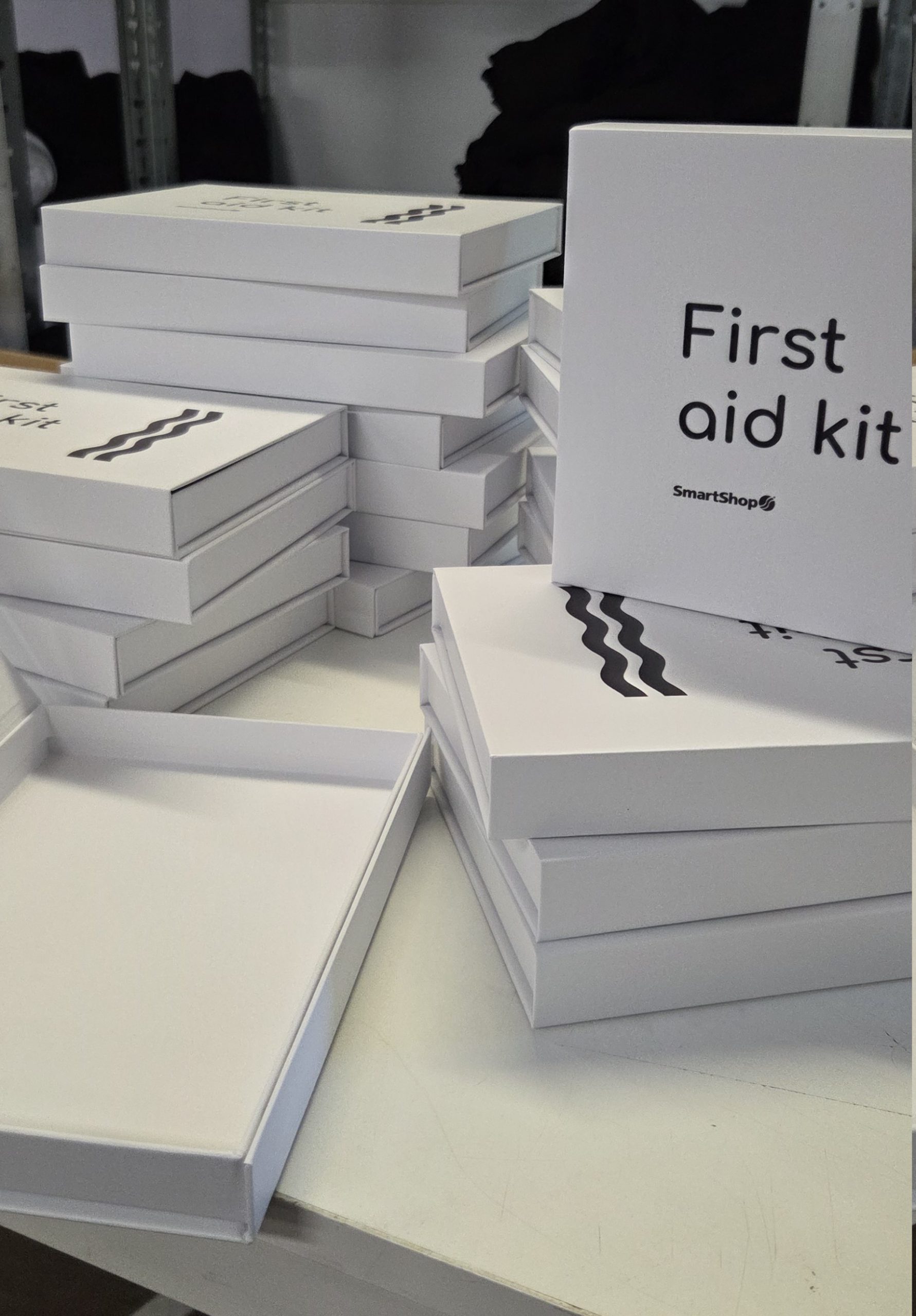 Rigid box med magnetlås tillverkad för Smartshop Scandinavia AB av JM Printsolutions i Stockholm