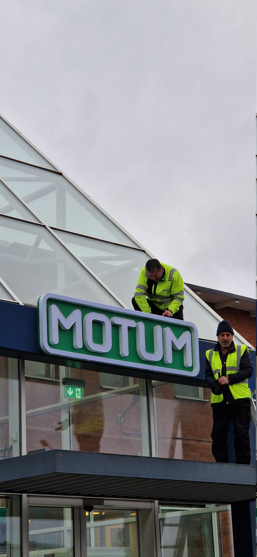 Motum — skyltning